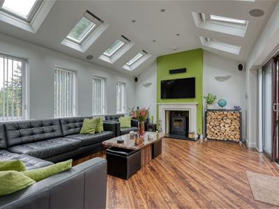 SITTING ROOM